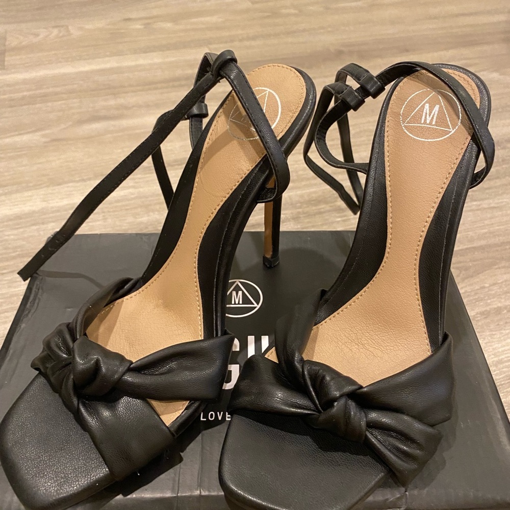 Missguided Black Knot Front Strappy Heels
